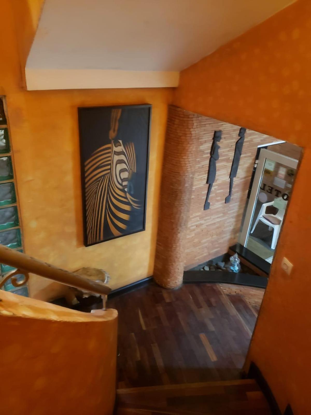 Sole Hotel Антананариву Экстерьер фото